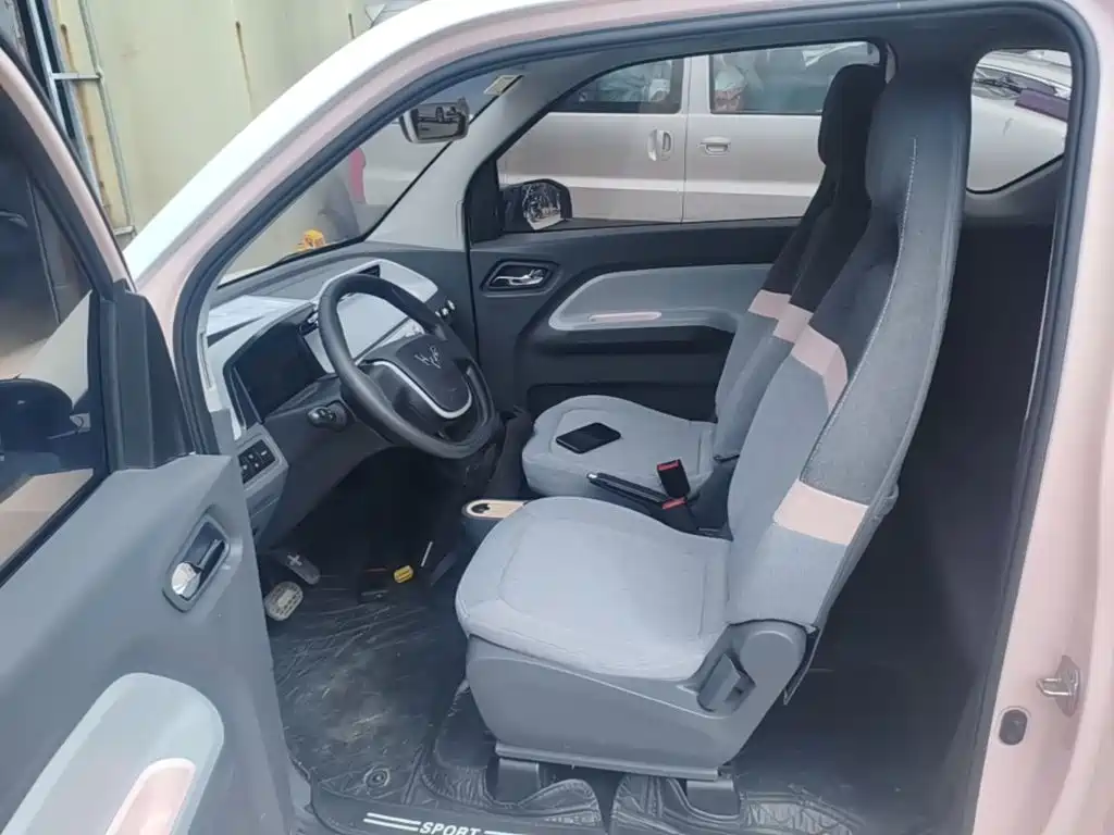 Wuling MINIEV — миниатюра 15