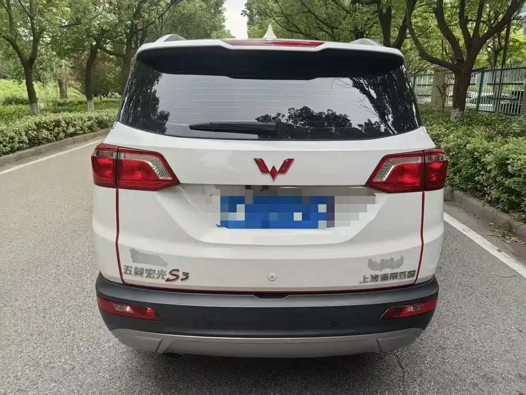 Wuling Hongguang S3 — миниатюра 4