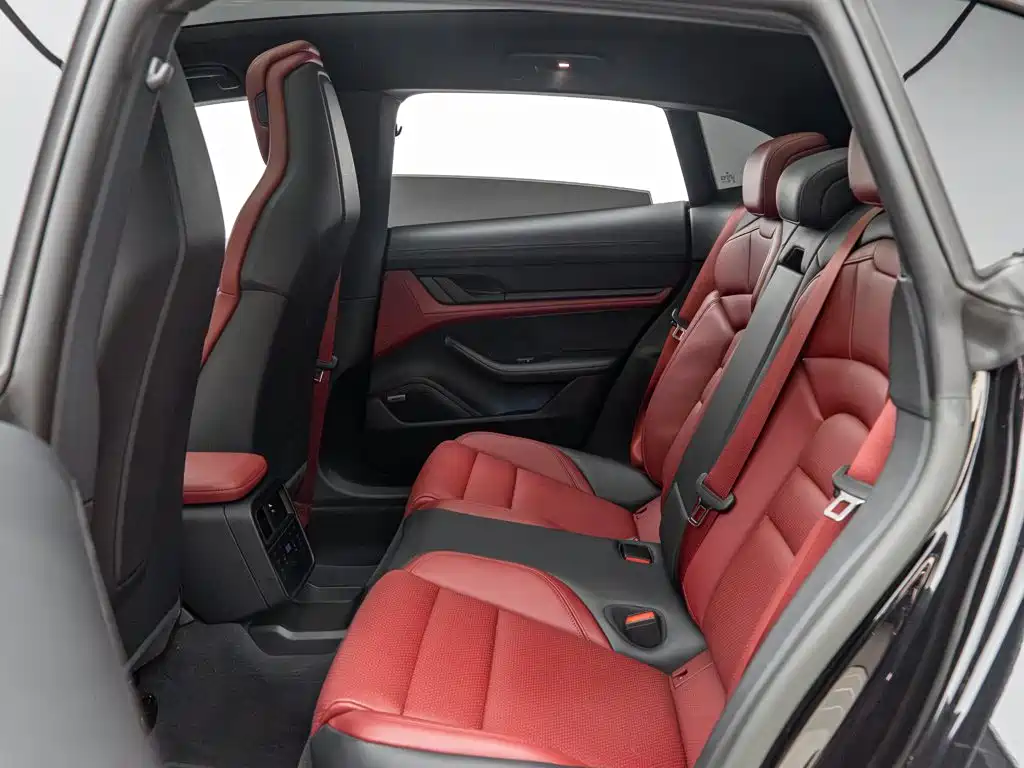 Porsche Taycan — миниатюра 22
