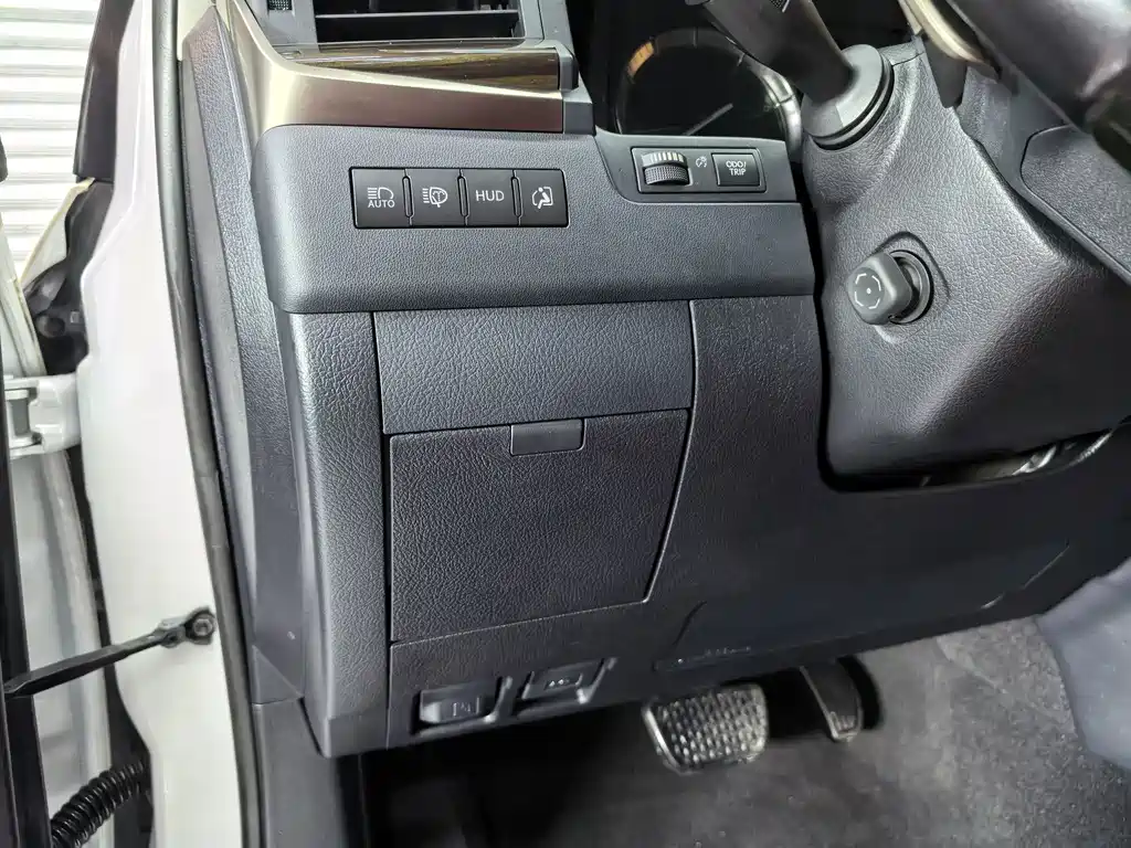 Lexus LX 2020 570