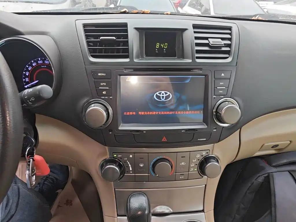 Toyota Highlander — миниатюра 13