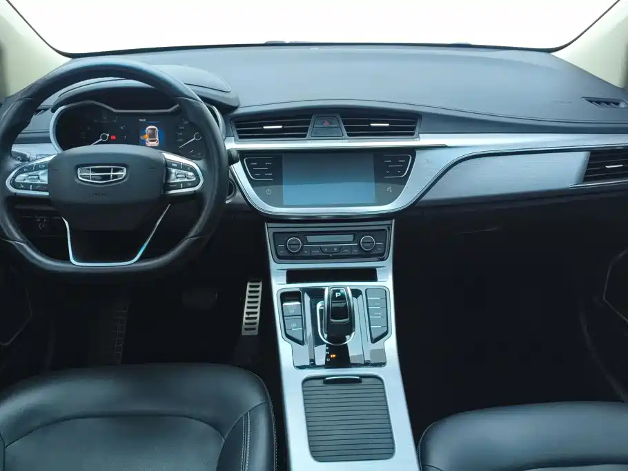Geely Emgrand GS — миниатюра 12