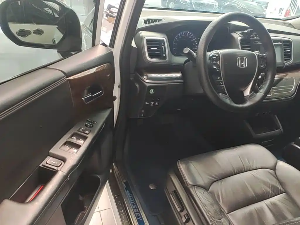 Honda Odyssey — миниатюра 16