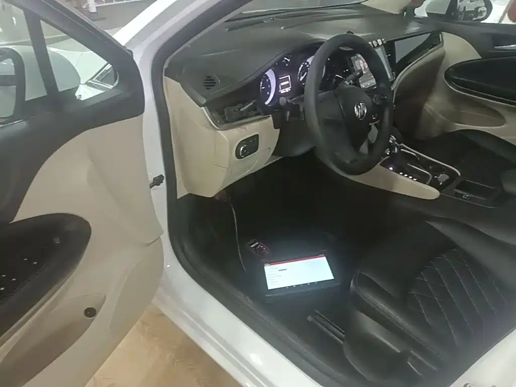 Buick Verano — миниатюра 16