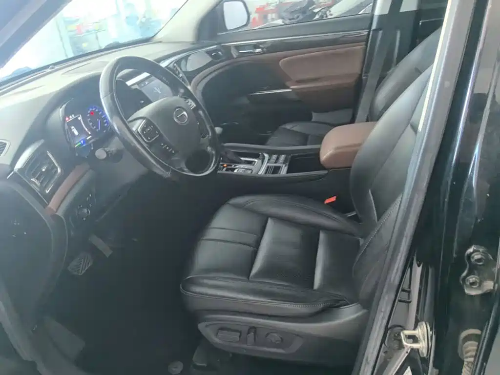 GAC Motor Trumpchi GS8 — миниатюра 15