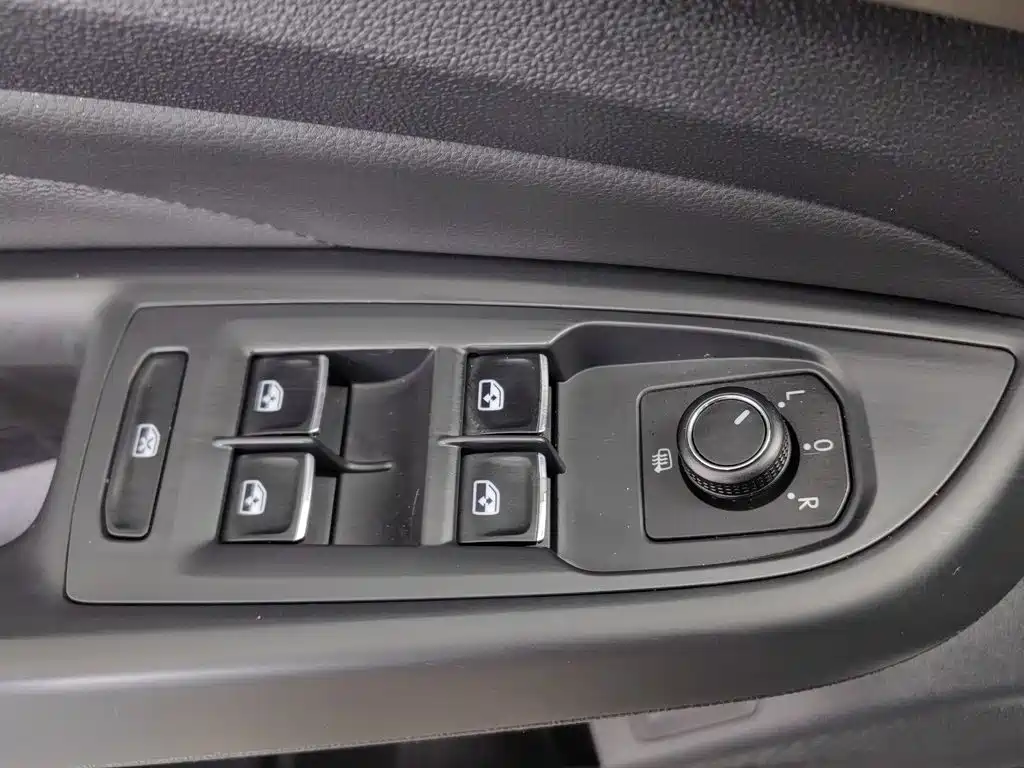 Volkswagen Passat — миниатюра 9