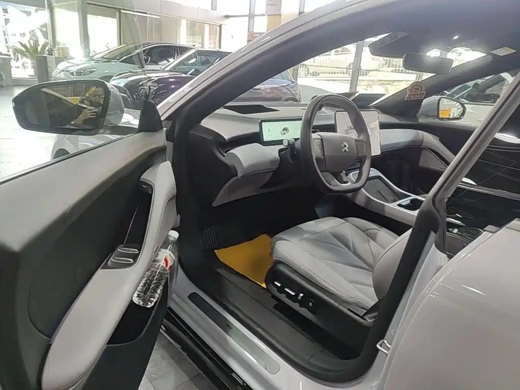 NIO ET5 — миниатюра 16