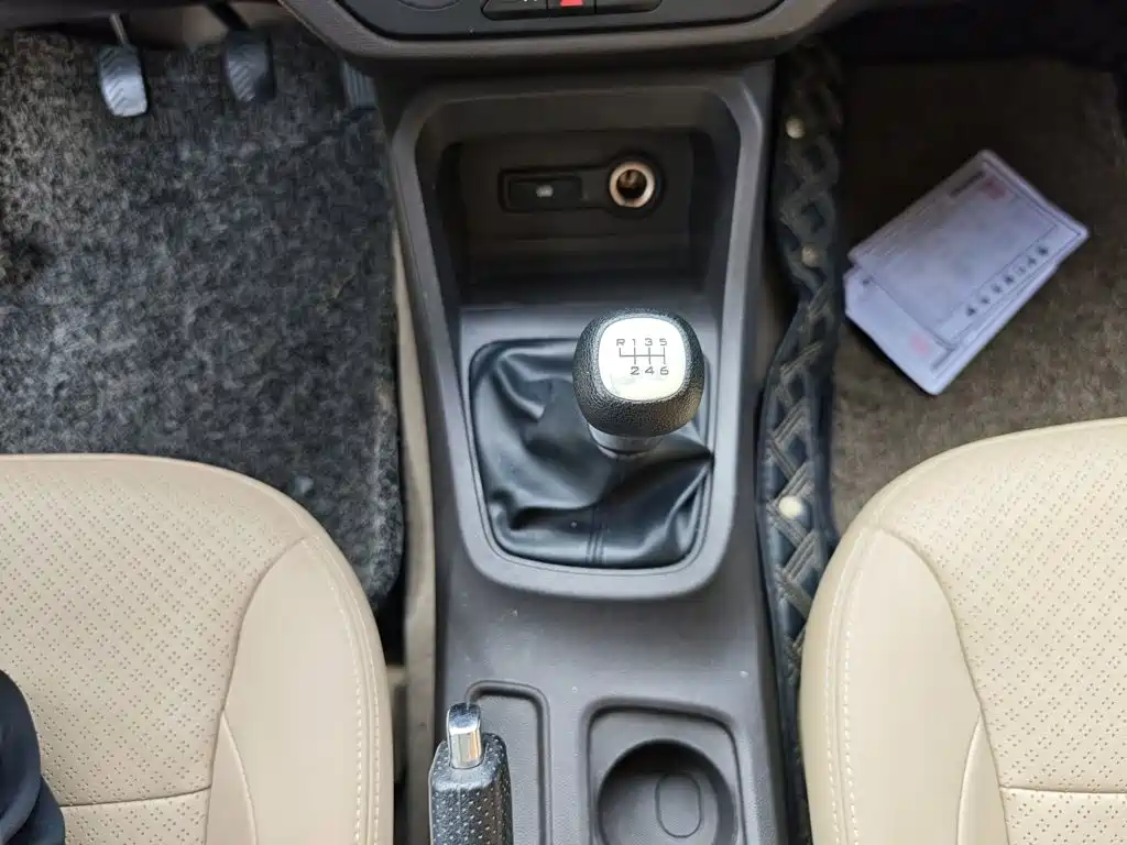 Wuling Hongguang — миниатюра 14