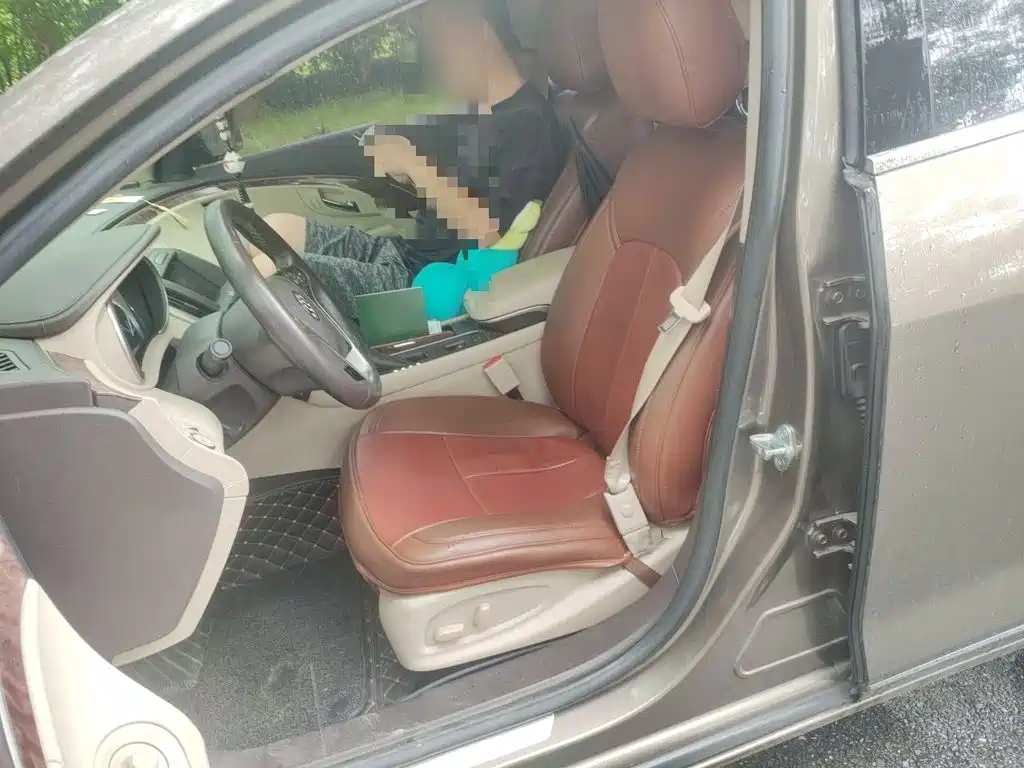 Buick LaCrosse — миниатюра 8