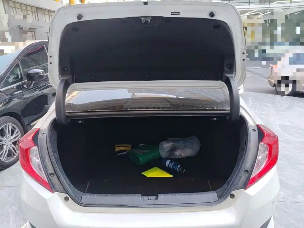 Honda Civic — миниатюра 19