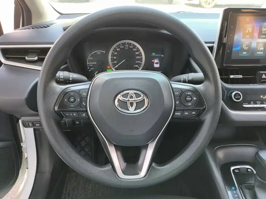 Toyota Corolla — миниатюра 11