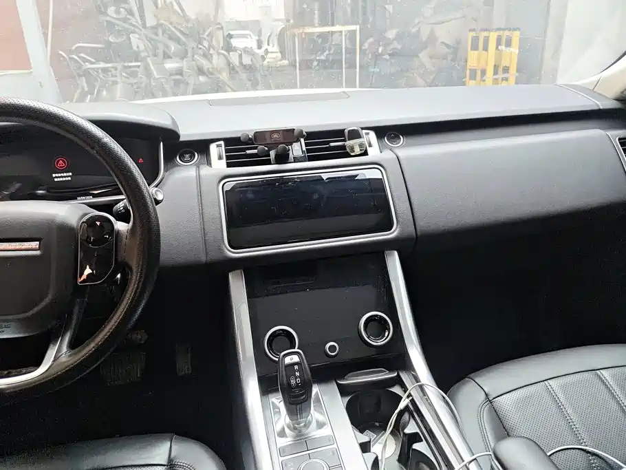 Land Rover Sport — миниатюра 13