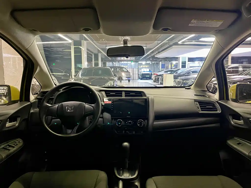 Honda Fit — миниатюра 4