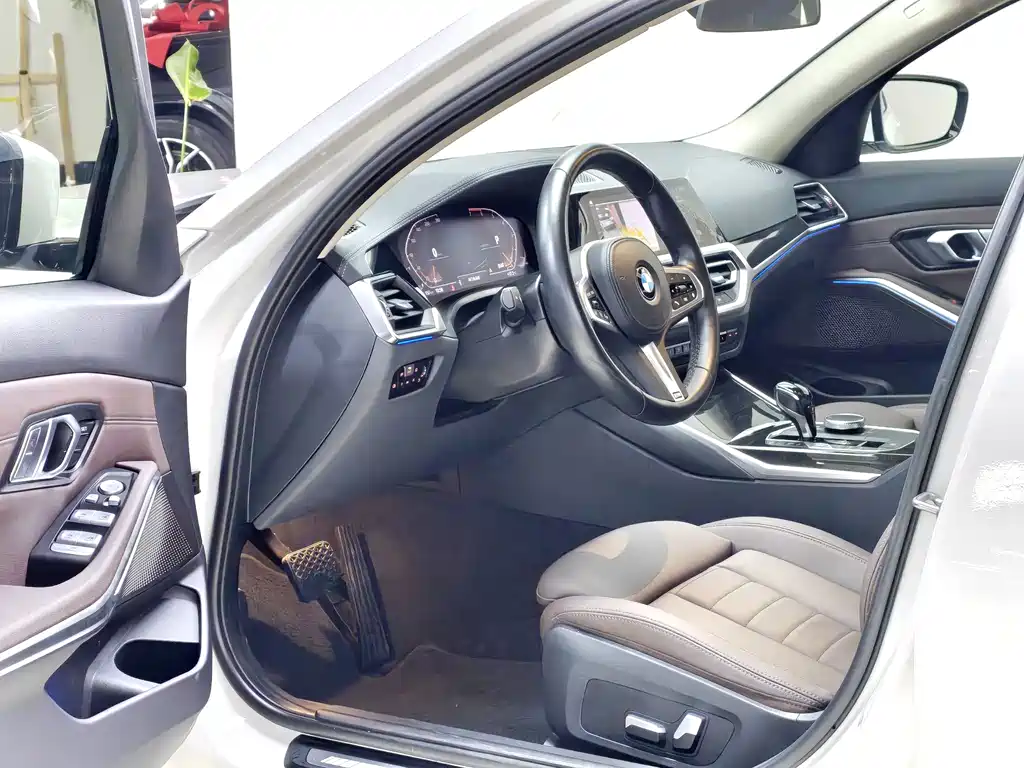 BMW 3 Series — миниатюра 6