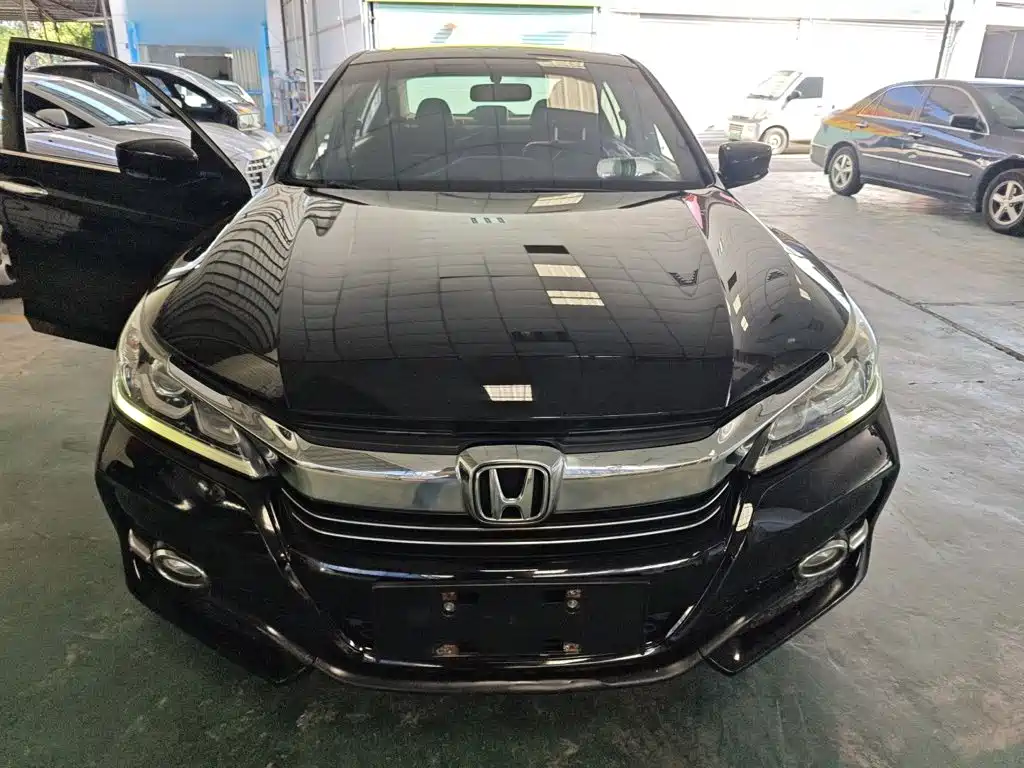 Honda Accord — миниатюра 3