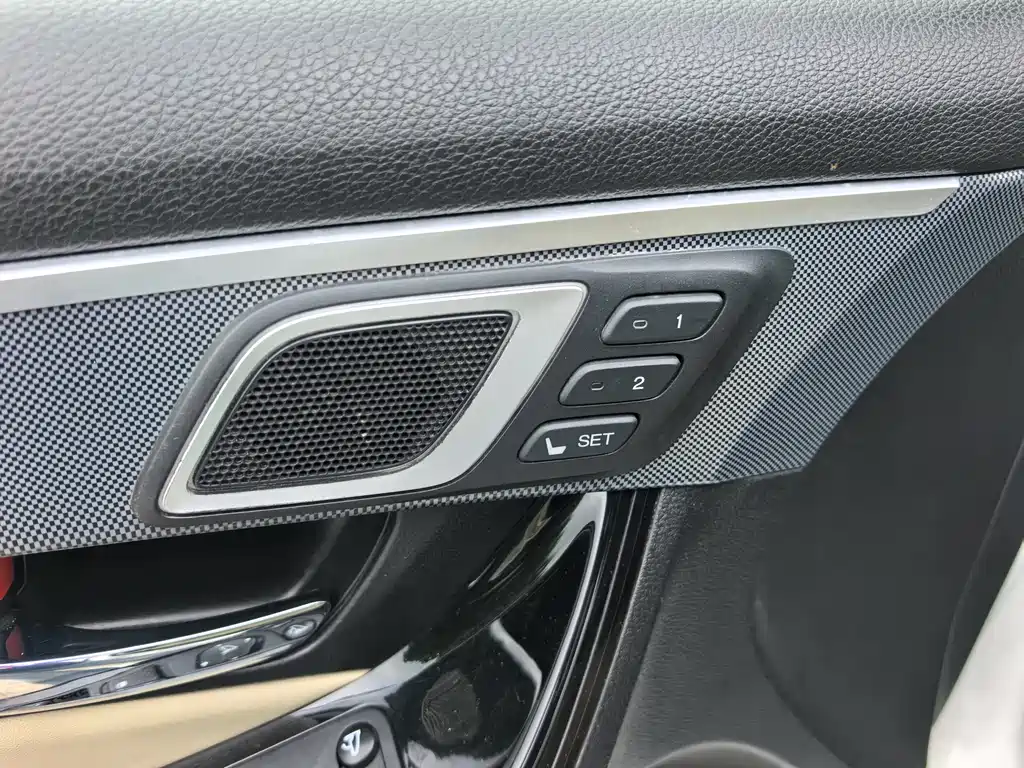 Honda Spirior 2.4L Premium Edition, фото 8