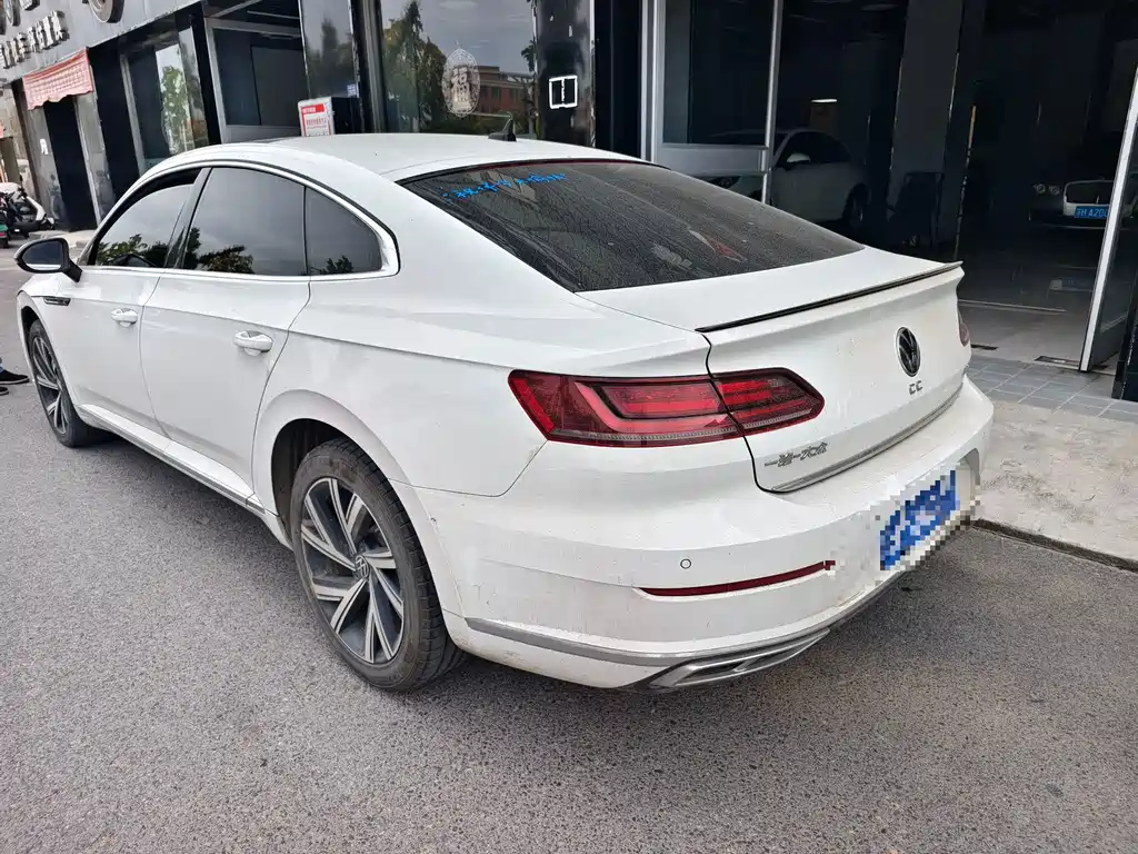 Volkswagen CC — миниатюра 3