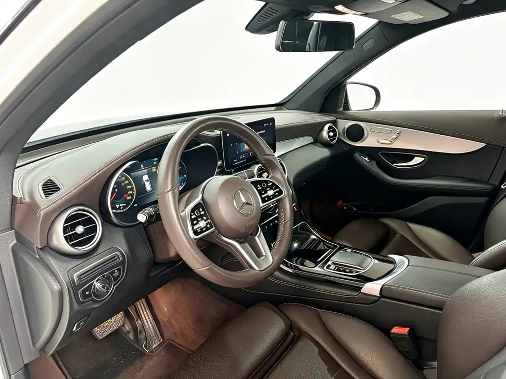 Mercedes-Benz GLC — миниатюра 9