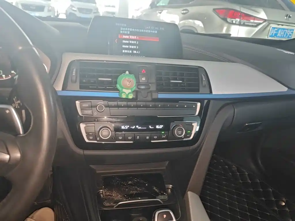 BMW 3 Series — миниатюра 13