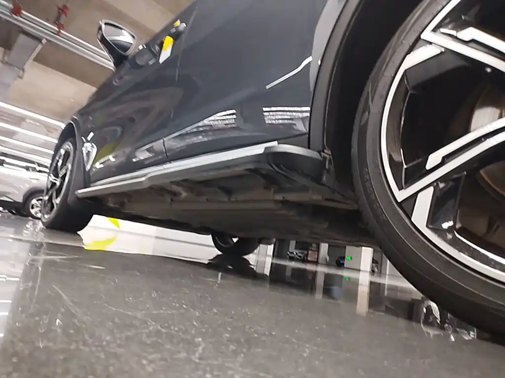 BYD Tang New Energy — миниатюра 21
