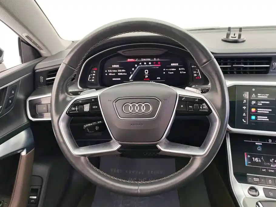 Audi A7L — миниатюра 15