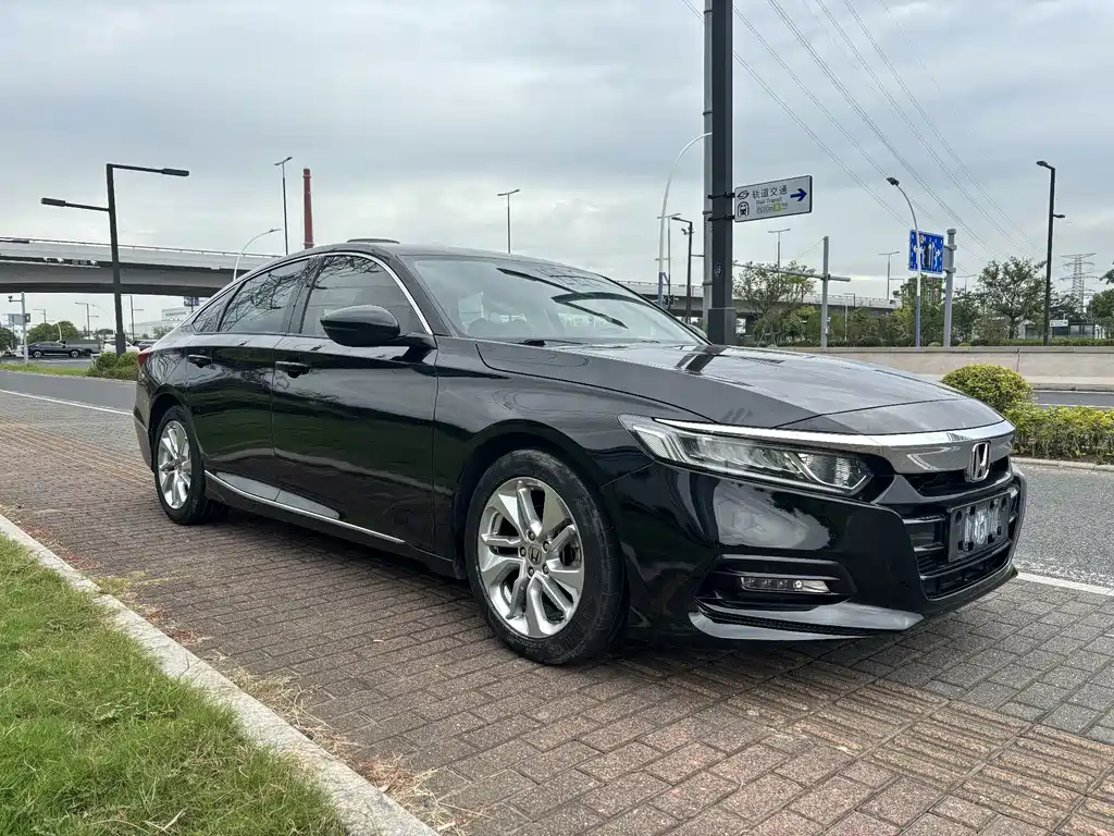 Honda Accord — миниатюра 3
