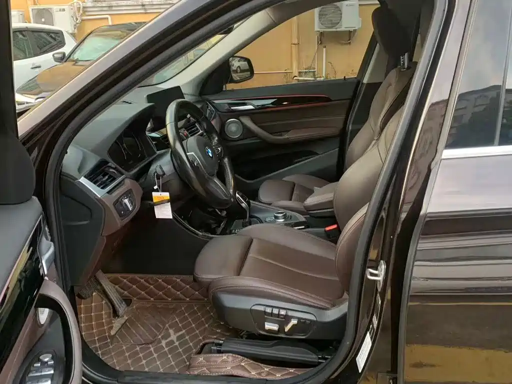 BMW X1 — миниатюра 4