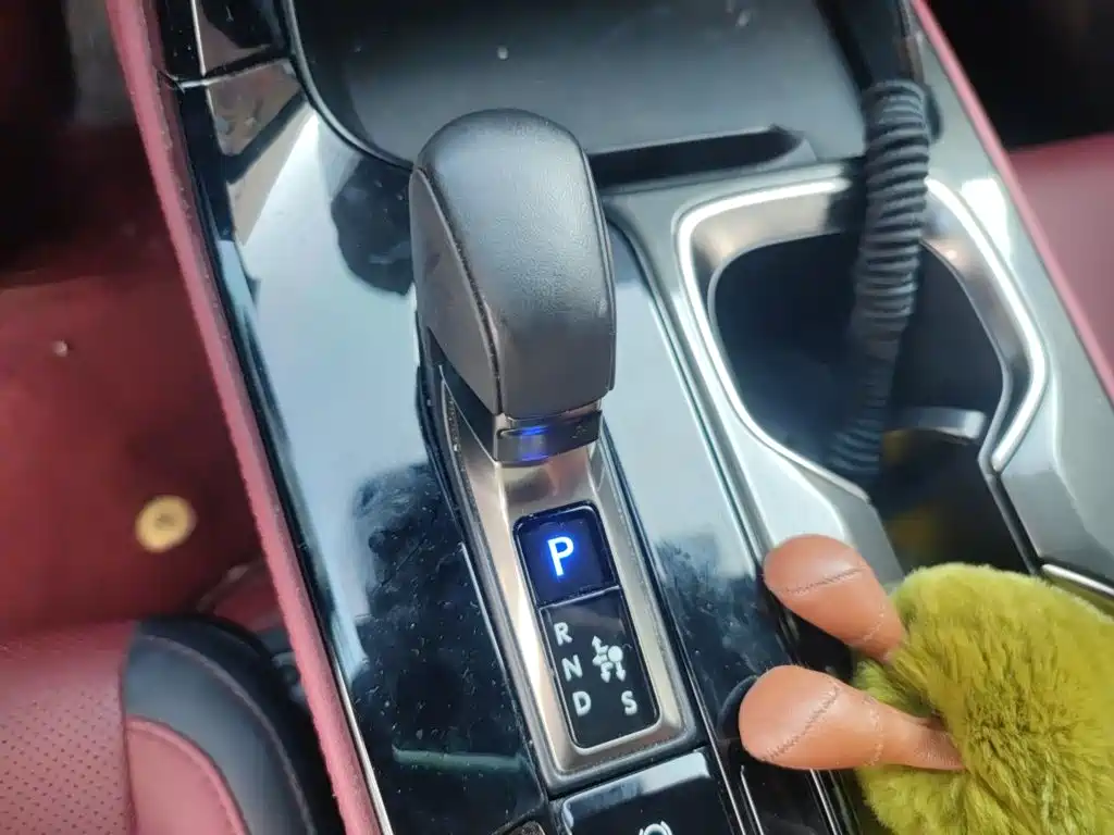 Lexus NX — миниатюра 15