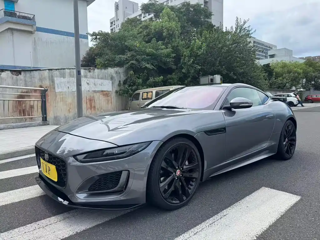 Jaguar F-TYPE