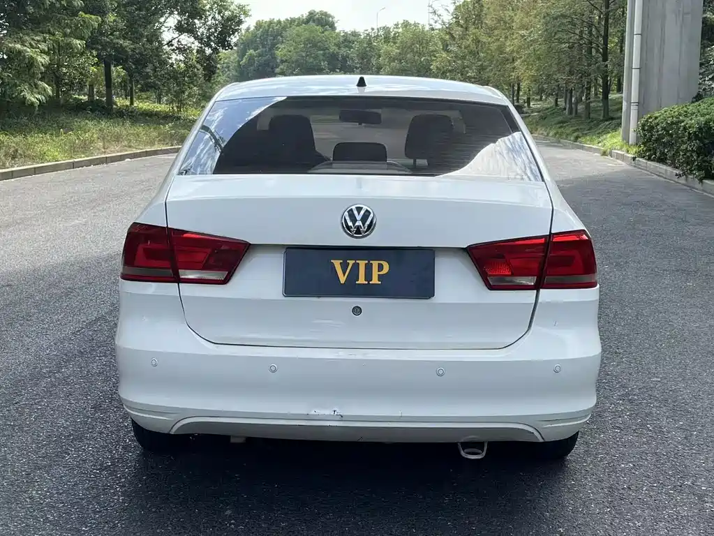 Volkswagen Santana — миниатюра 7