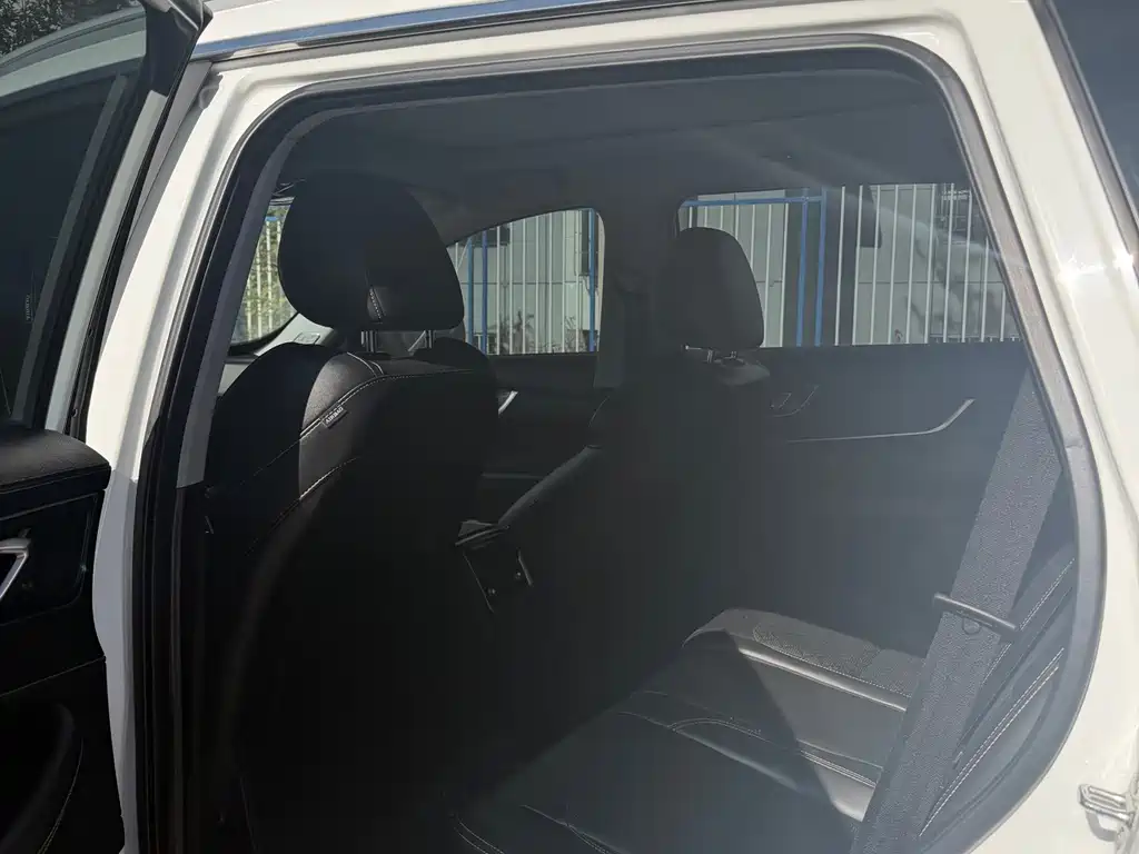 Chery Tiggo 8 — миниатюра 7