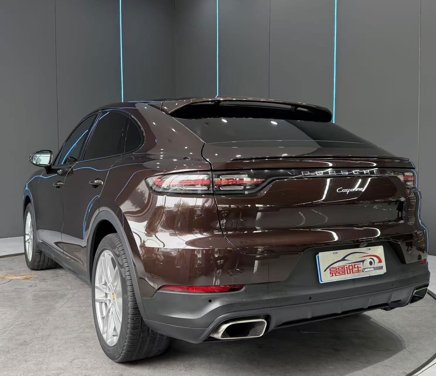 Porsche Cayenne — миниатюра 8