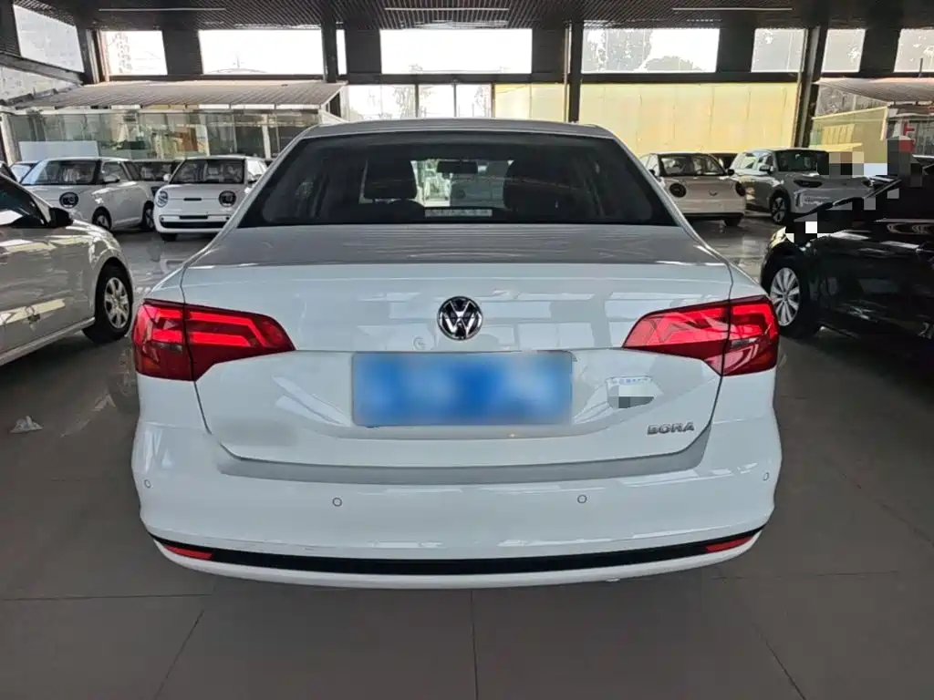 Volkswagen Bora — миниатюра 6