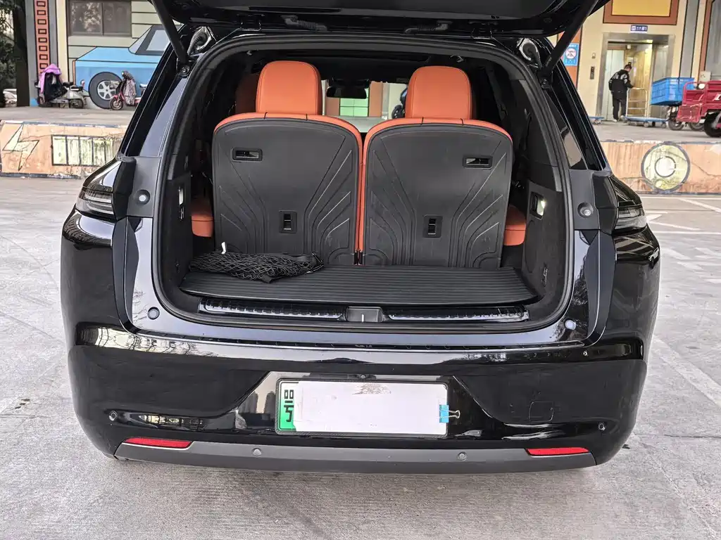 Li Auto Li L8 — миниатюра 13