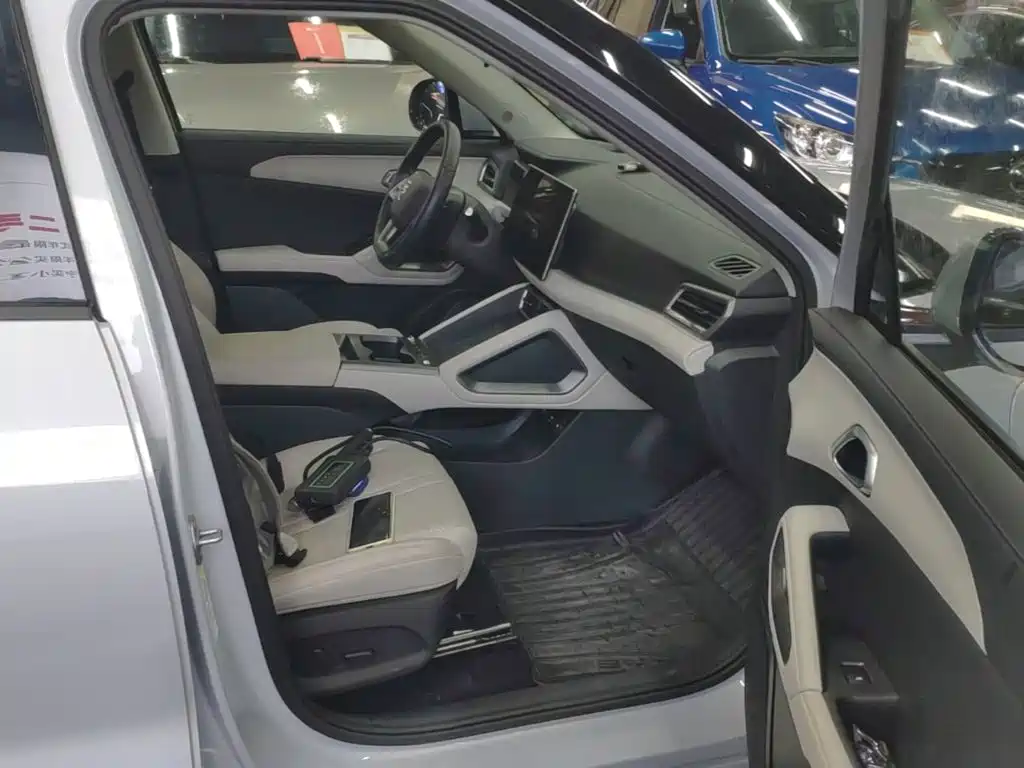 BYD Yuan UP — миниатюра 25