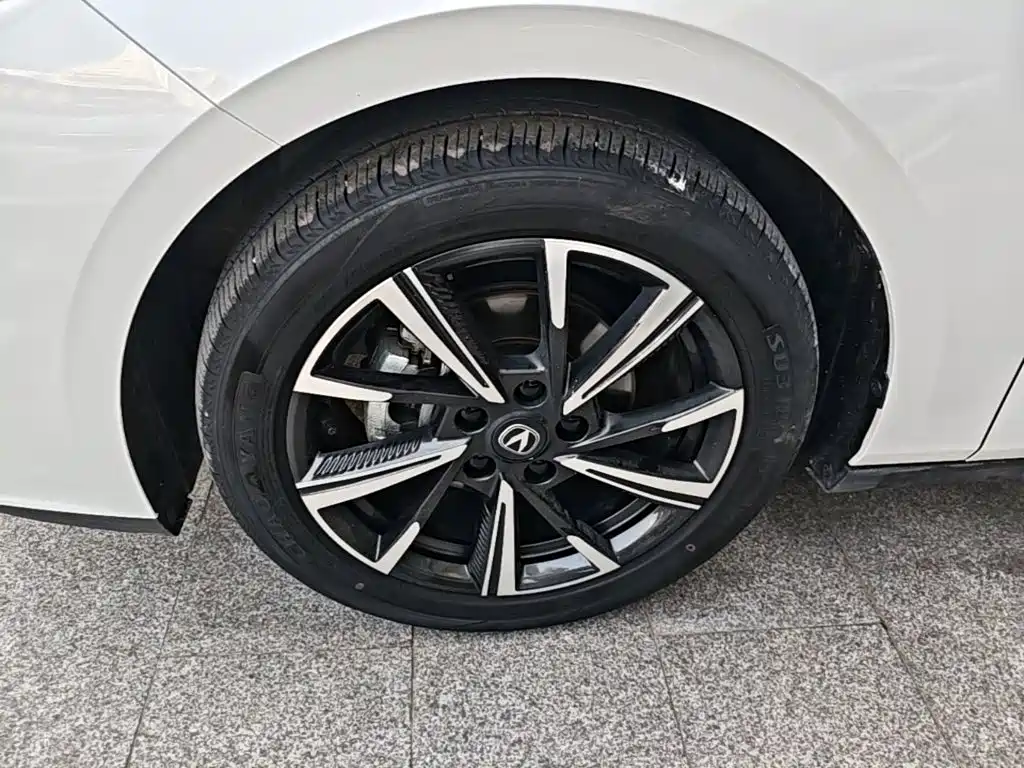 Changan Eado — миниатюра 23