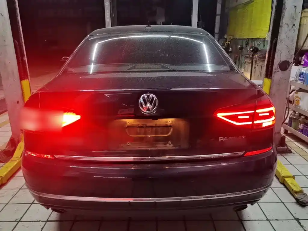 Volkswagen Passat — миниатюра 6
