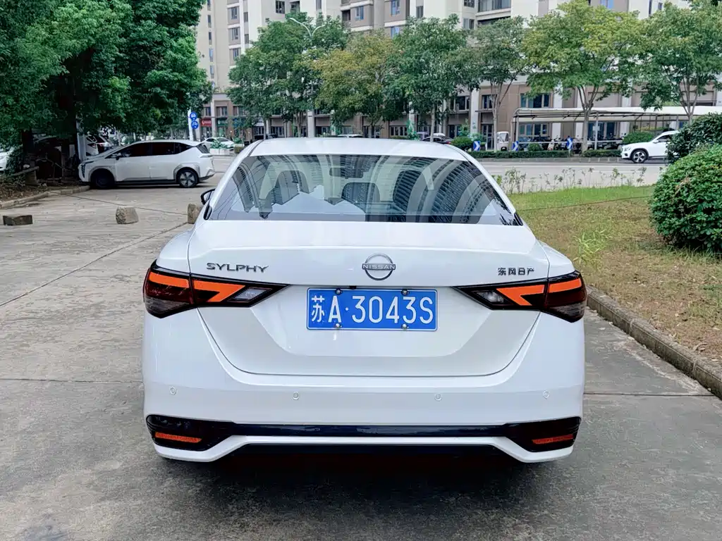 Nissan Sylphy — миниатюра 5
