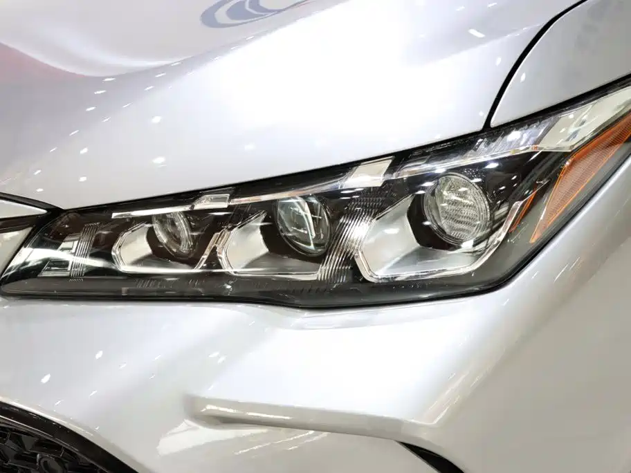 Toyota Avalon — миниатюра 7