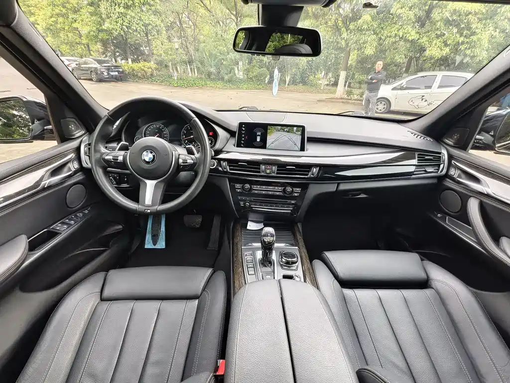 BMW X5 2018 xDrive35i M Sport Luxury