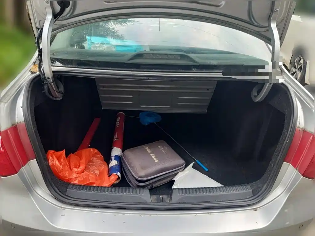 Volkswagen Jetta — миниатюра 20