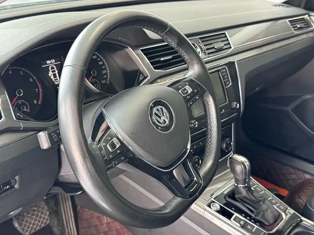 Volkswagen Passat — миниатюра 12