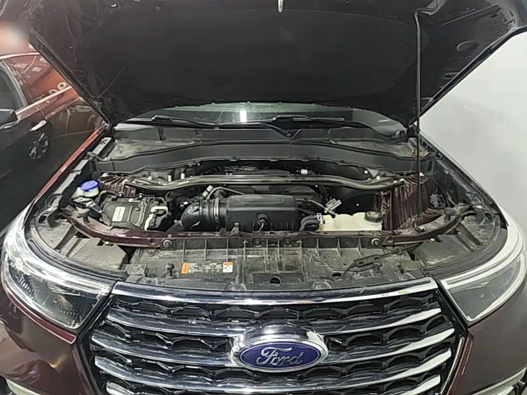 Ford Explorer — миниатюра 20