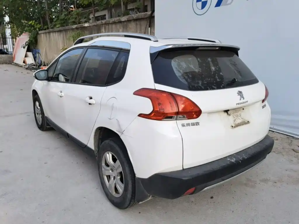 Peugeot 2008 — миниатюра 5