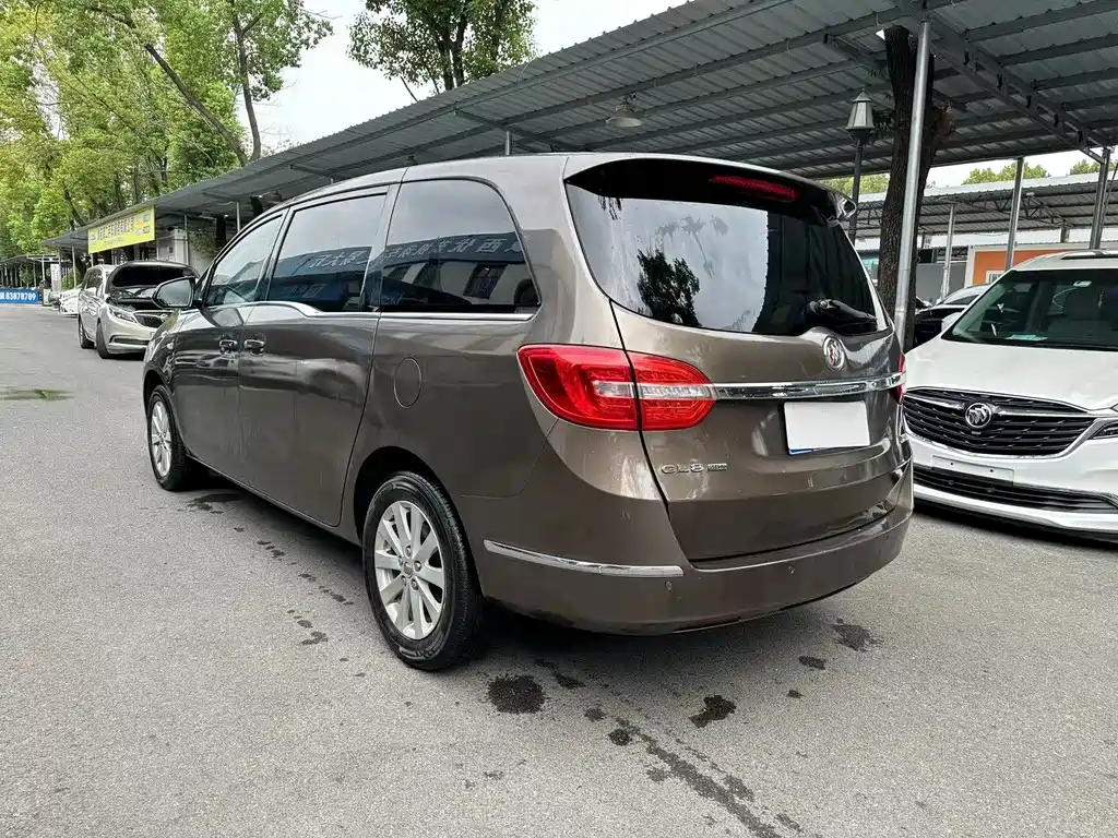 Buick GL8 2017 25S Luxury V