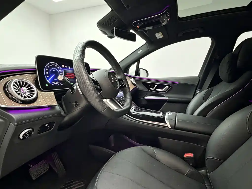 Mercedes-Benz EQE SUV — миниатюра 5