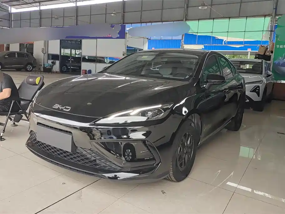 Byd Seal 05 DM-i 2025