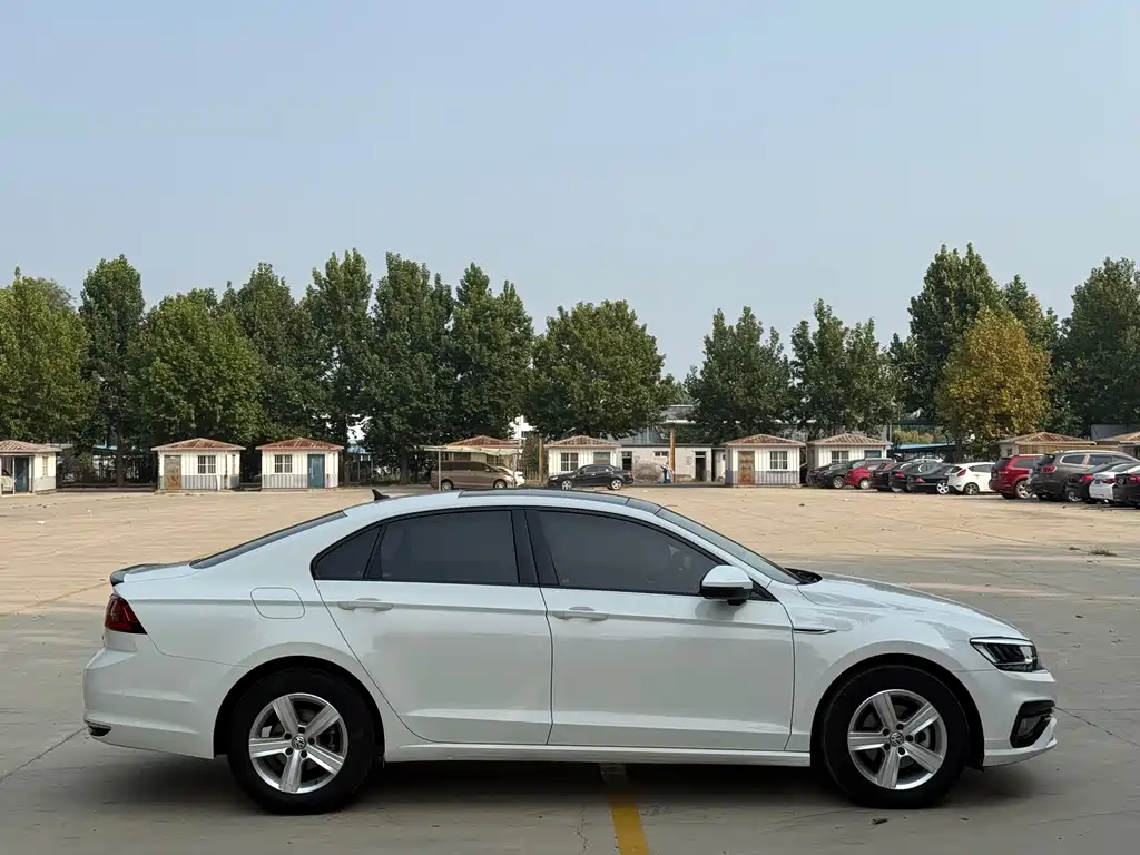 Volkswagen Lamando — миниатюра 7