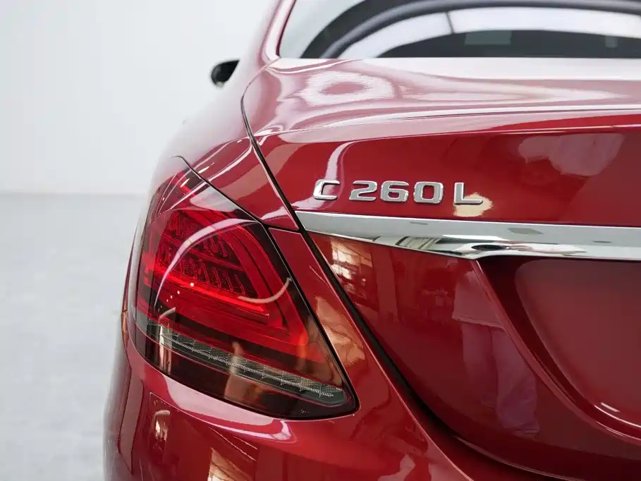 Mercedes-Benz C-Class — миниатюра 18