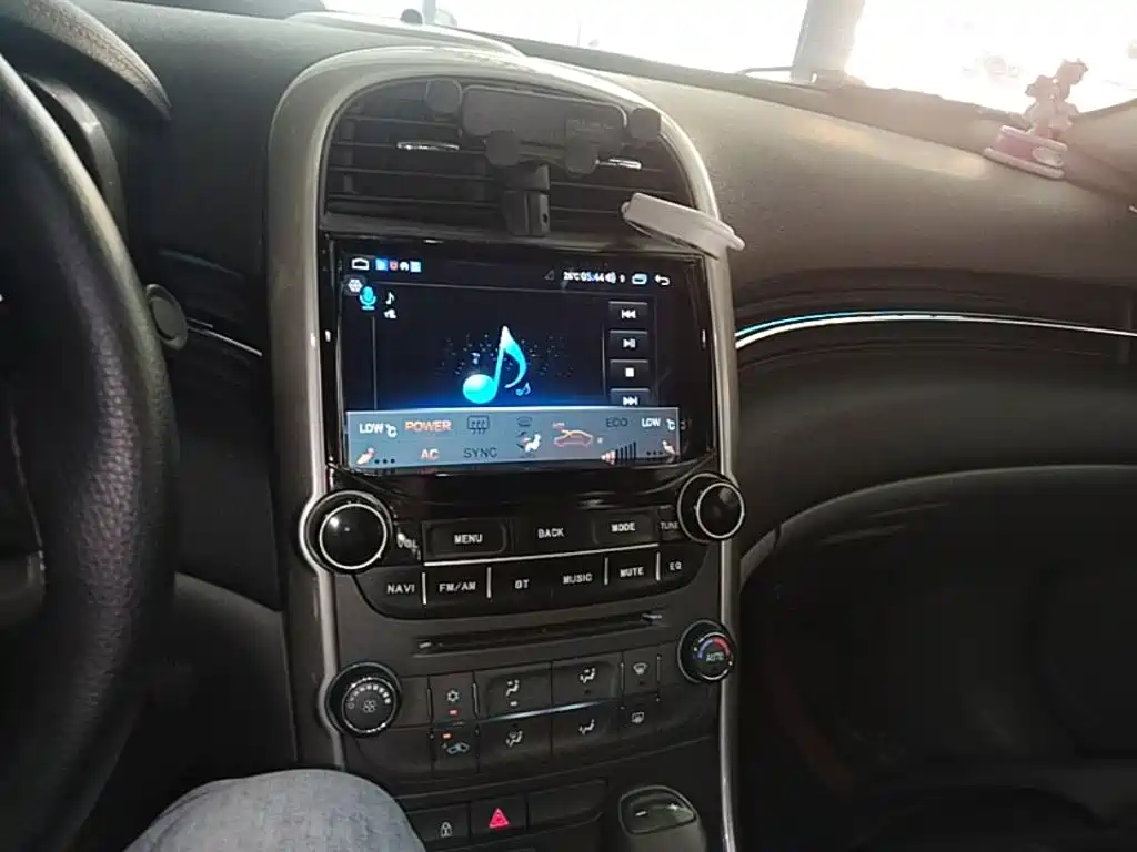 Chevrolet Malibu — миниатюра 13